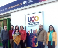 Foto de familia de los miembros de la Oficina de Proyectos Internacionales