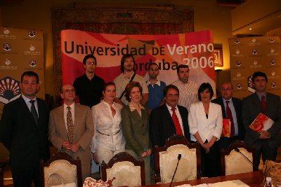 Se presentan los cursos de la Universidad de Verano Corduba 06